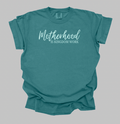 MOTHERHOOD TEE